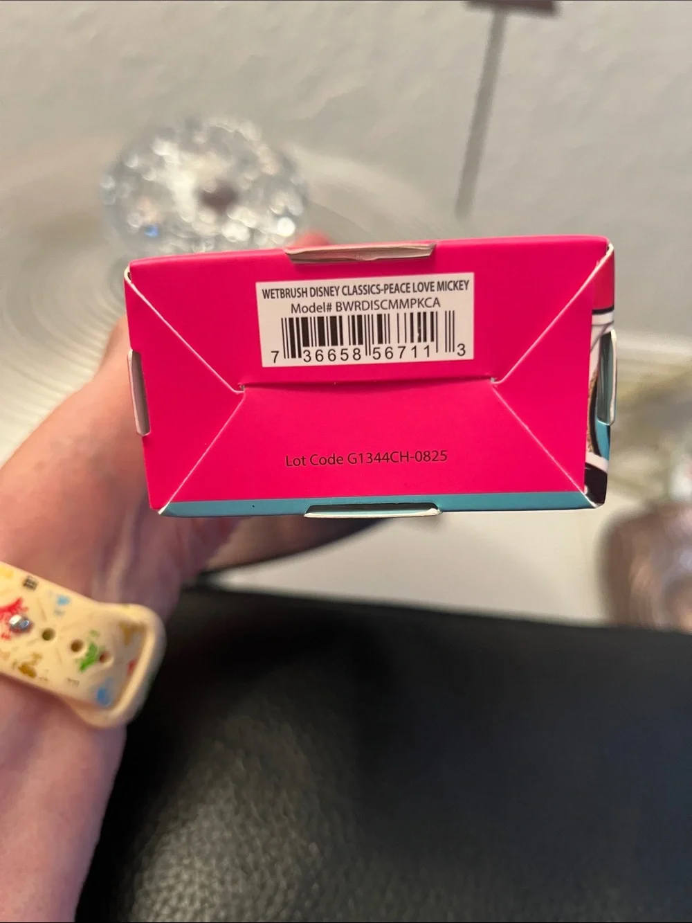 DISNEY x Wet Brush Pink Minnie & Mickey Limited Edition Detangler Brush